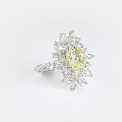 Bague Versailles or blanc & diamant jaune