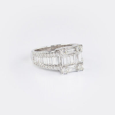 Bague Tour Eiffel or blanc & diamants
