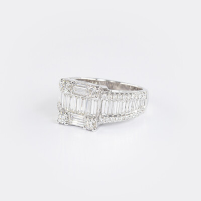 Bague Tour Eiffel or blanc & diamants