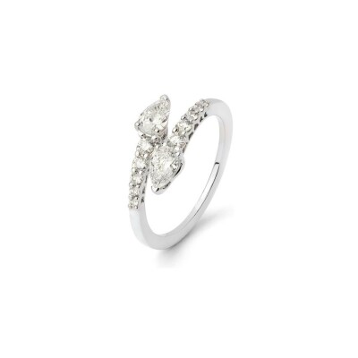 Bague taille 53 avec 0,60 ct de diamants poire et 0,10 ct de diamants GSI
