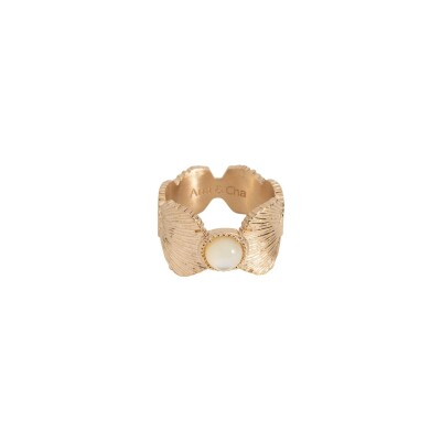 Bague en plaqué or et nacre