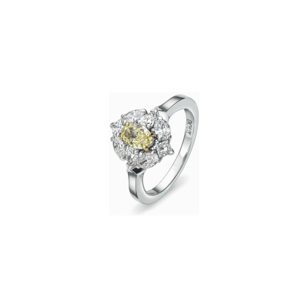 Bague Doux en or blanc, diamants et diamant jaune