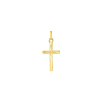Pendentif croix en or jaune