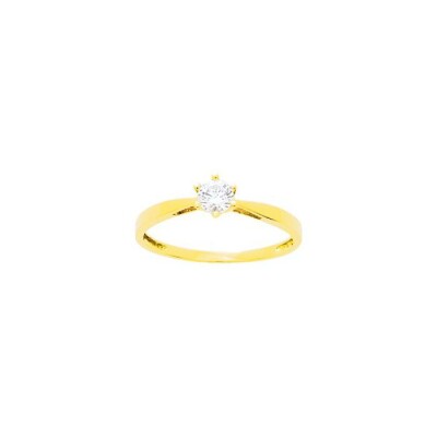 Bague en or jaune et oxyde de zirconium