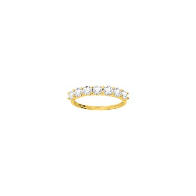 Bague en or jaune et oxyde de zirconium
