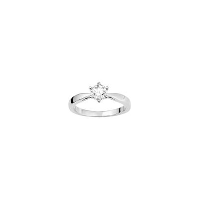 Bague en or blanc et oxyde de zirconium