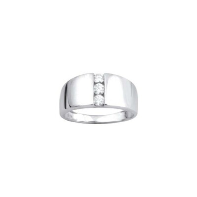 Bague en or blanc et oxyde de zirconium