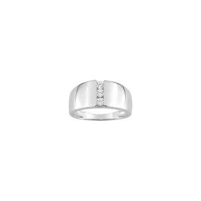 Bague en or blanc et oxyde de zirconium