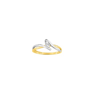 Bague en or jaune et oxyde de zirconium