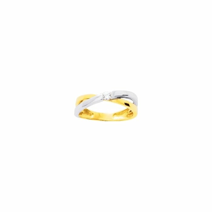 Bague en or jaune rhodié et oxyde de zirconium