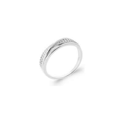 Bague en argent et oxydes de zirconium