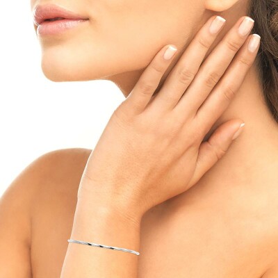 Bracelet jonc en argent rhodié