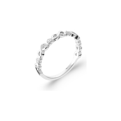 Bague en argent rhodié et oxyde de zirconium