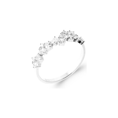 Bague en argent rhodié et oxyde de zirconium