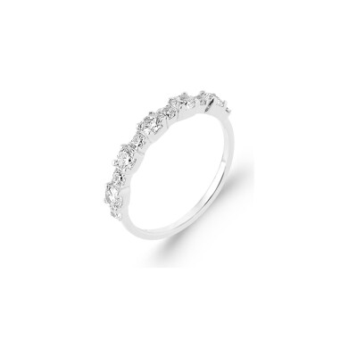 Bague en argent rhodié et oxyde de zirconium