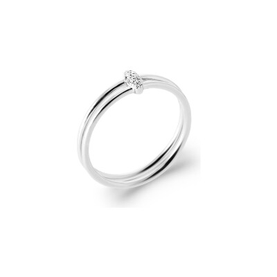 Bague en argent rhodié et oxyde de zirconium
