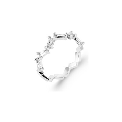 Bague en argent rhodié et oxyde de zirconium