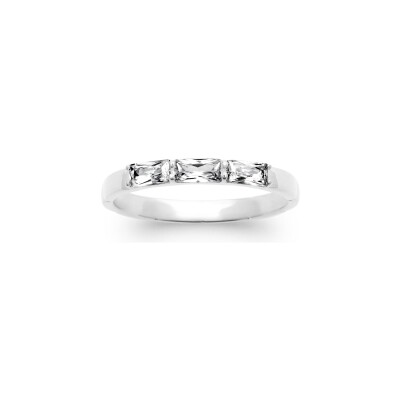 Bague en argent rhodié et oxyde de zirconium