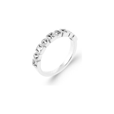 Bague en argent rhodié et oxyde de zirconium