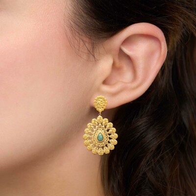 Boucles d'oreilles en acier pvd doré et pierre synthétique