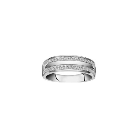 Bague en argent et oxyde de zirconium