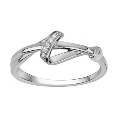 Bague en argent et oxyde de zirconium