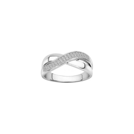 Bague en argent et oxyde de zirconium