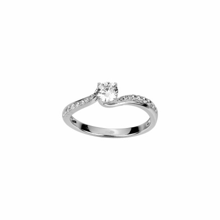 Bague en argent et oxyde de zirconium