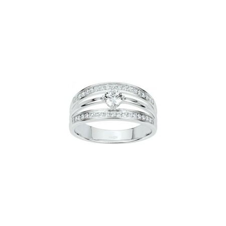 Bague en argent et oxyde de zirconium