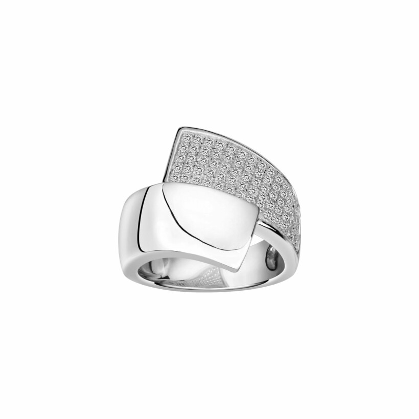 Bague en argent et oxyde de zirconium