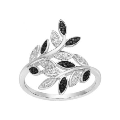 Bague en argent et oxyde de zirconium