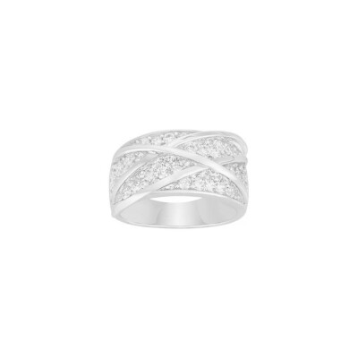 Bague en argent et oxyde de zirconium