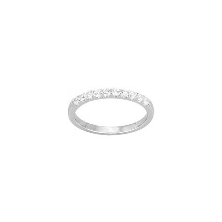 Bague en argent et oxyde de zirconium