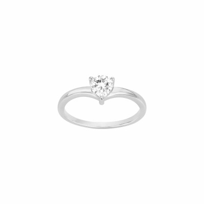 Bague en argent et oxyde de zirconium