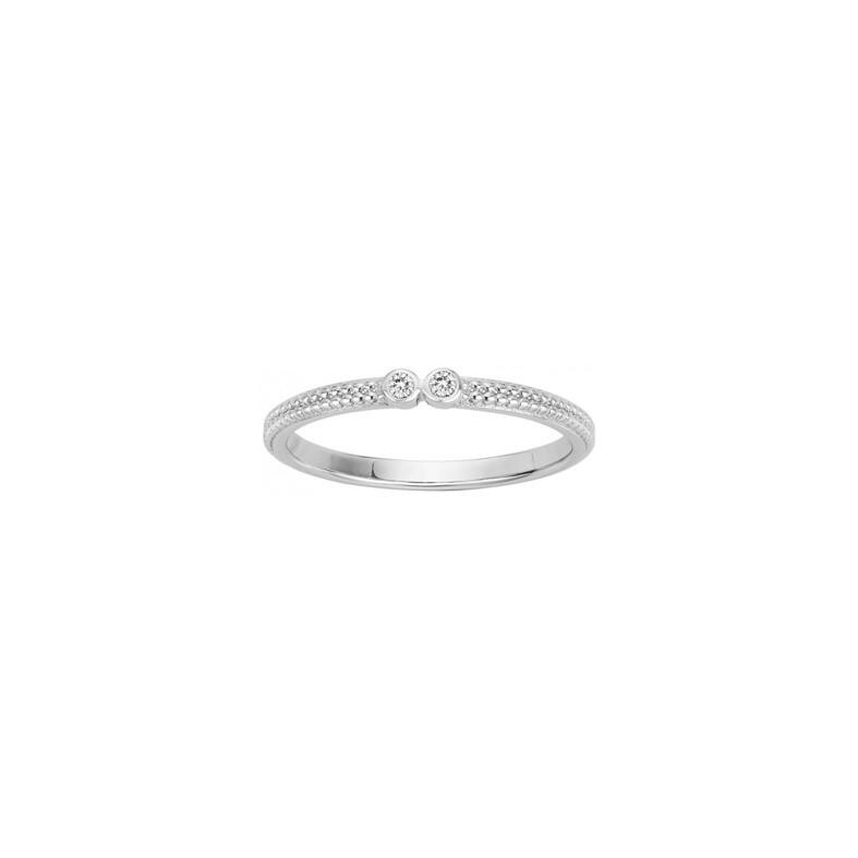 Bague en argent et oxyde de zirconium