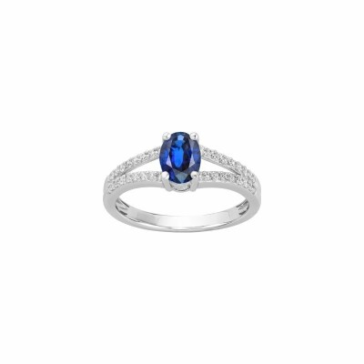 Bague en argent, spinelle bleue et oxydes de zirconium