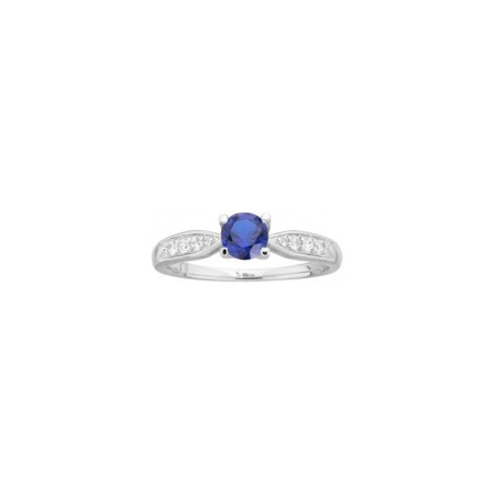 Bague en argent, spinelle bleue et oxyde de zirconium