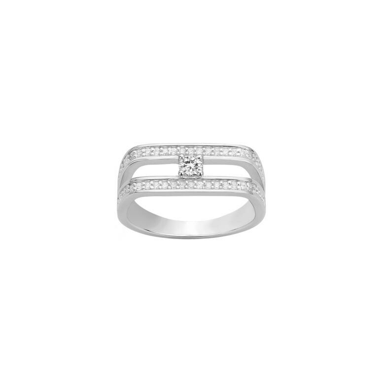 Bague en argent et oxyde de zirconium