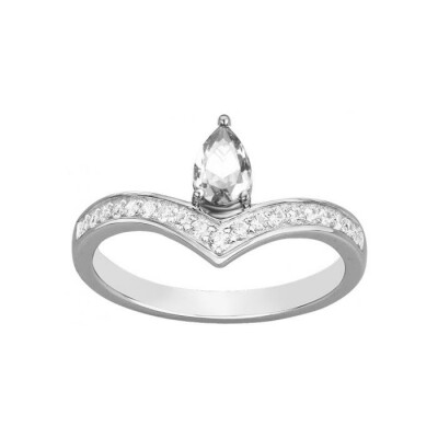 Bague en argent et oxyde de zirconium