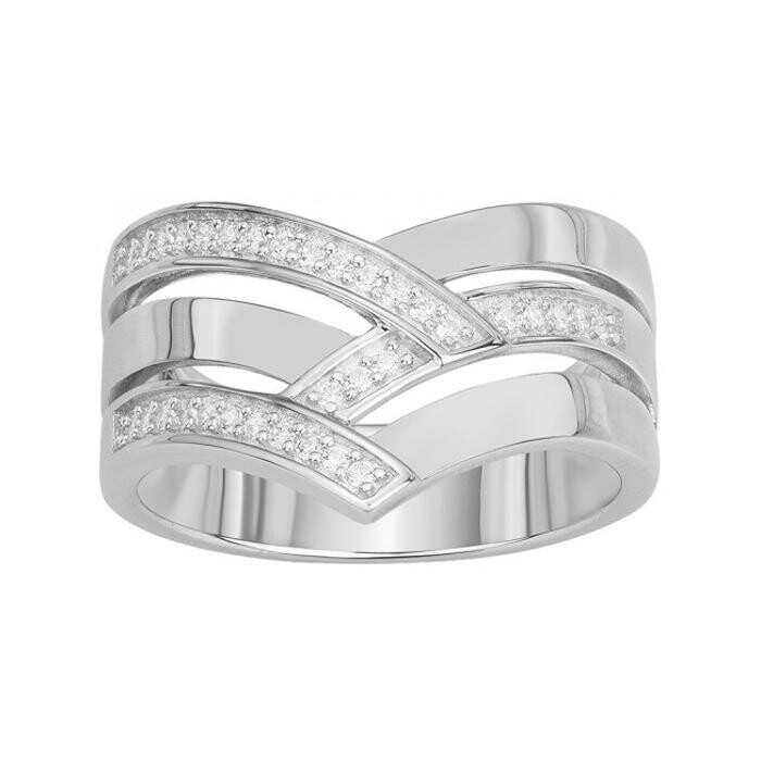 Bague en argent et oxyde de zirconium