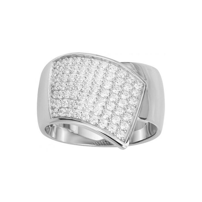 Bague en argent et oxyde de zirconium