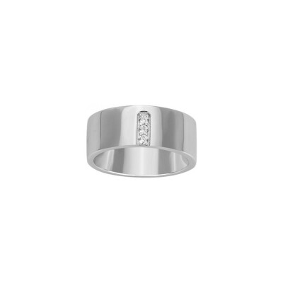 Bague en argent et oxyde de zirconium