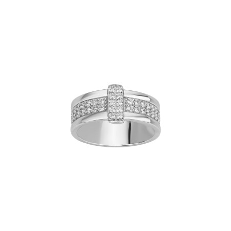 Bague en argent et oxydes de zirconium