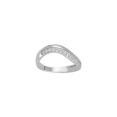 Bague en argent et oxydes de zirconium