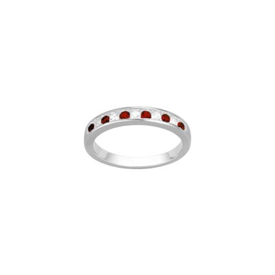 Bague en argent et spinelle, taille 54