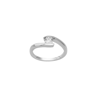 Bague en argent et oxydes de zirconium