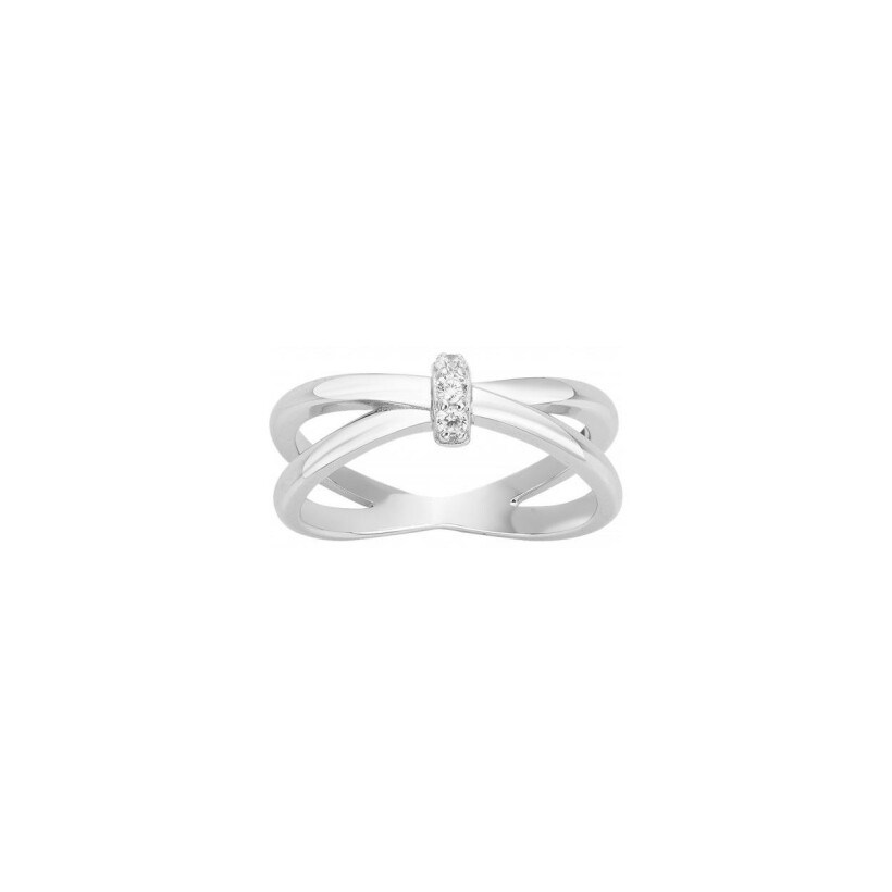 Bague en argent et oxydes de zirconium