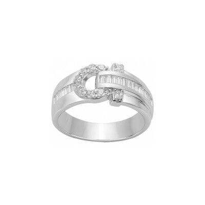 Bague en argent et oxyde de zirconium