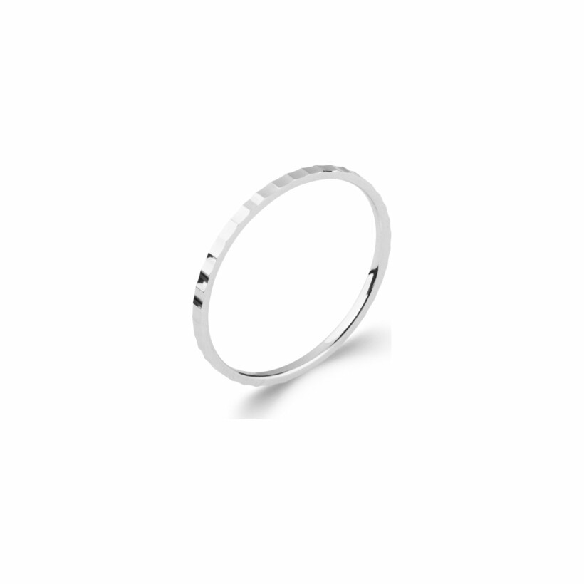 Bague en argent rhodié