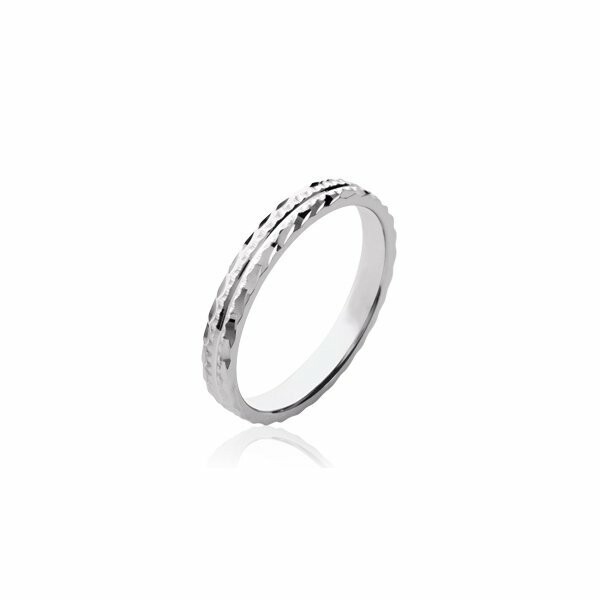 Bague en argent rhodié